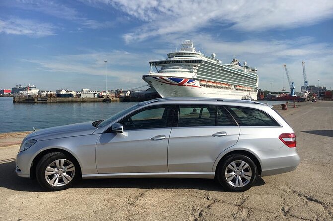Portsmouth To London Private Transfer Service - Traveler Information and Accessibility