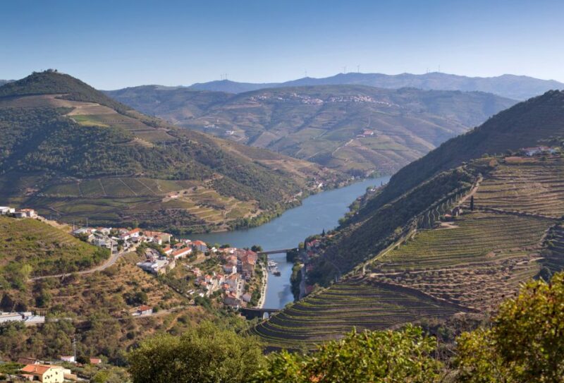 Portugal: Premium Bike Tour Atlantic Coast to Douro Valley - Vinho Verde and Vineyards