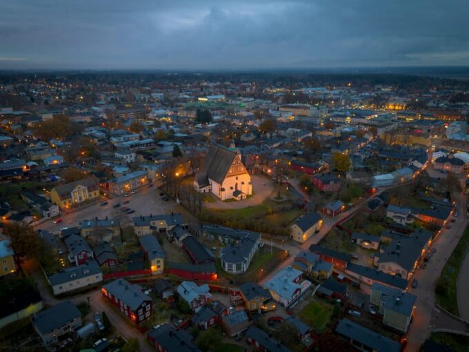 Porvoo: Private City Highlights Tour by Car - Albert Edelfelt Studio Museum