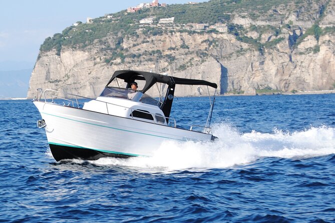 Positano Amalfi Private Elegant Boat Tour From Positano - Questions About Staying Here