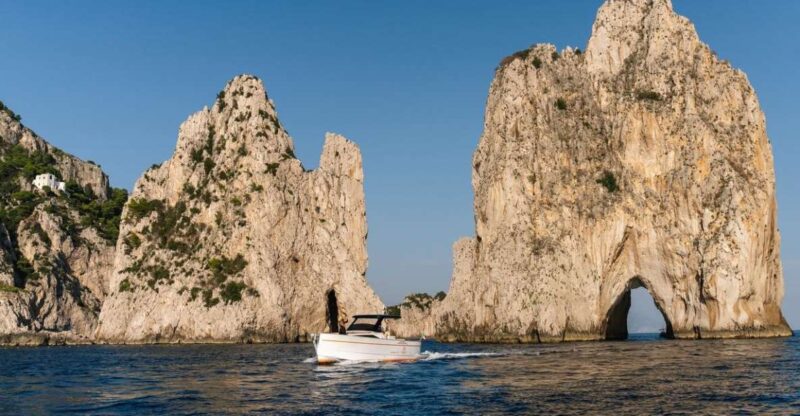 Positano: Boat Tour of Capri With Drinks and Snacks - Meeting Point and Important Information