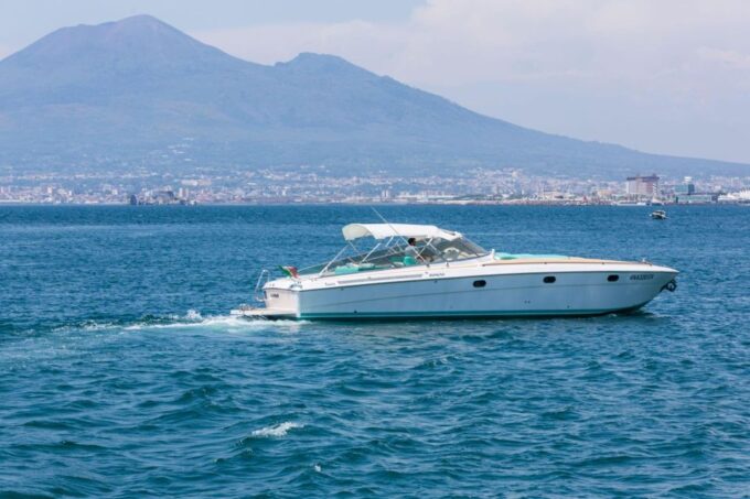 Positano: Boat Tour of Capri With Drinks and Snacks - Customize Your Boat Tour