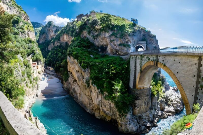 Positano: Lambretta Private Tour From Massa Lubrense - Unique Experience