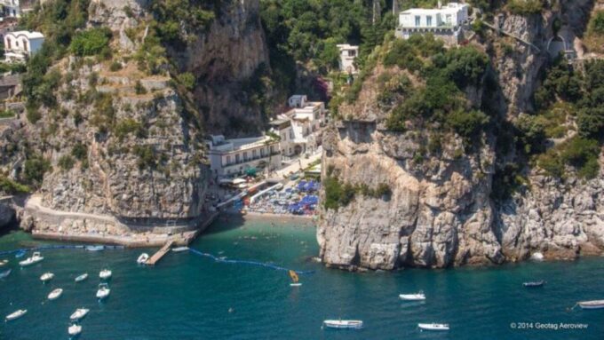 Positano: Private Boat Tour to Amalfi Coast - Scenic Stops and Activities