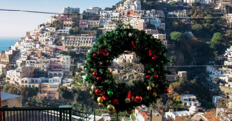 Positano's Christmas Splendor: A Festive Cultural Walk - Key Points