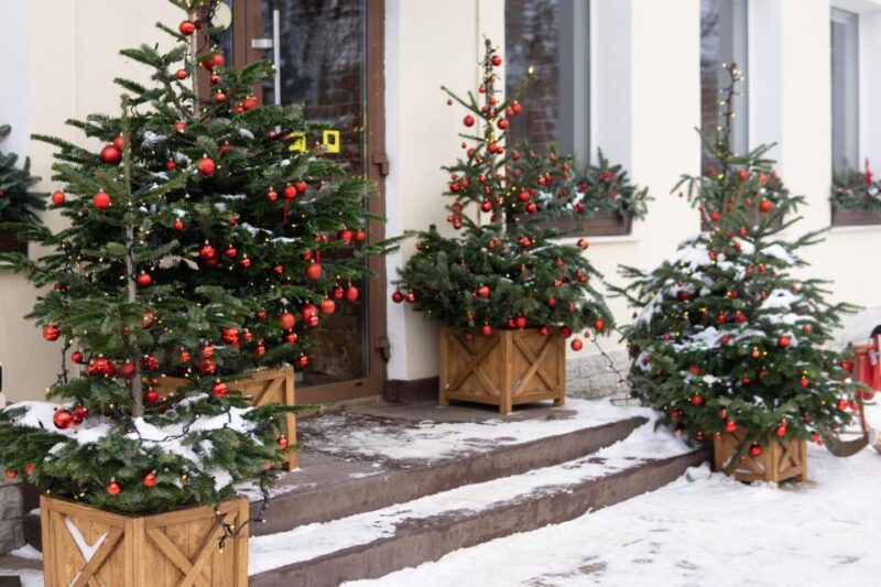 Positano's Christmas Splendor: A Festive Cultural Walk - Chiesa Di Santa Maria Assunta