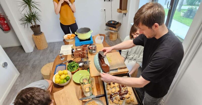 Postojna: One Table Meatless Cooking Experience - Included in the Workshop