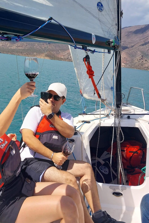 Potrerillos: Sailing Tour and Trekking - Guided Trekking