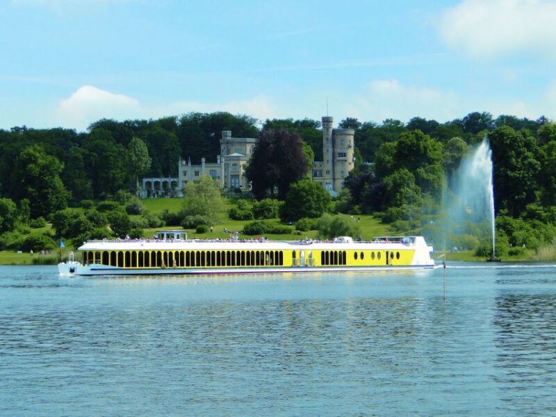 Potsdam by Boat: Island Cruise - Key Points