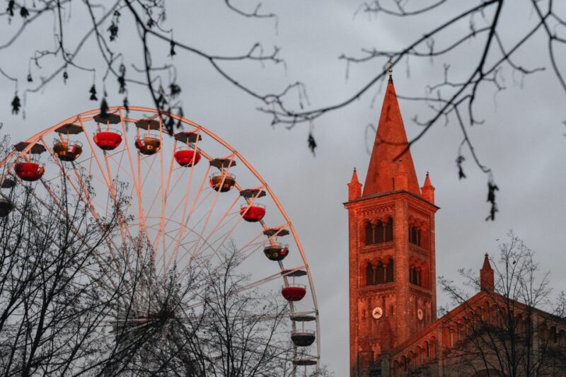 Potsdam: Express Walk With a Local in 60 Minutes - Key Points