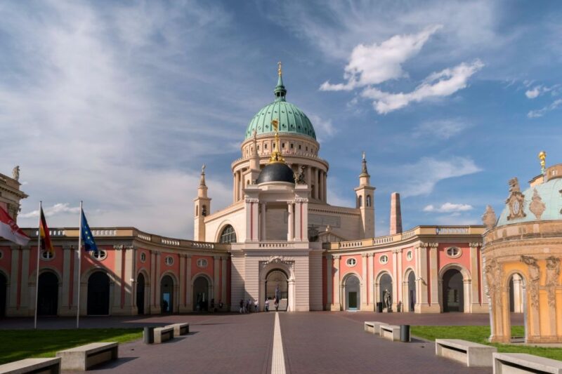 Potsdam: Express Walk With a Local in 60 Minutes - Itinerary and Landmarks