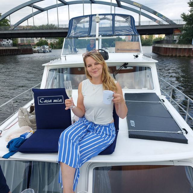 Potsdam: Private Harbor and Castle Sightseeing Cruise - Itinerary and Highlights