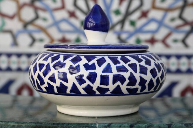 Pottery and Mosaic Workshop in Fes - Accessibility Features