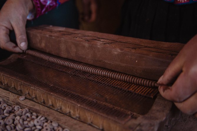 Pottery Classes in a Hidden Community in Cusco - Participant Reviews and Highlights