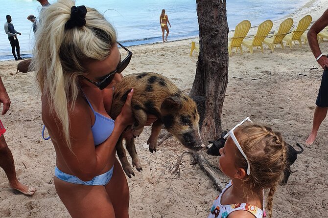 Powerboat and Snorkel Experience With Swimming Pigs and Turtles - Importance of Safety Considerations