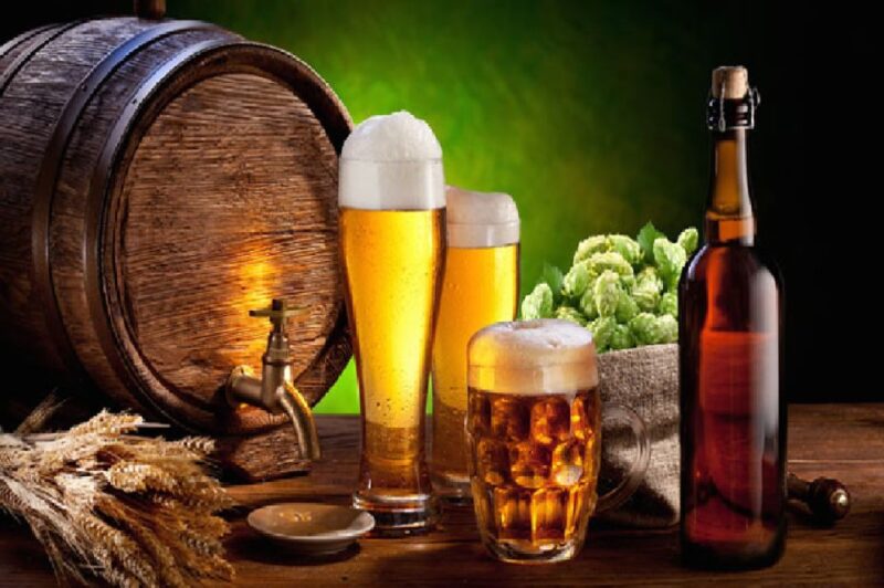 Poznan: City and Brewery Private Walking Tour With Beer - Itinerary Highlights