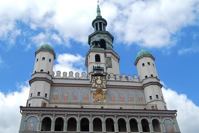 Poznan Old Town and Croissant Museum Private Walking Tour - Key Points