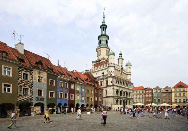Poznan Old Town and Croissant Museum Private Walking Tour - Experience Highlights