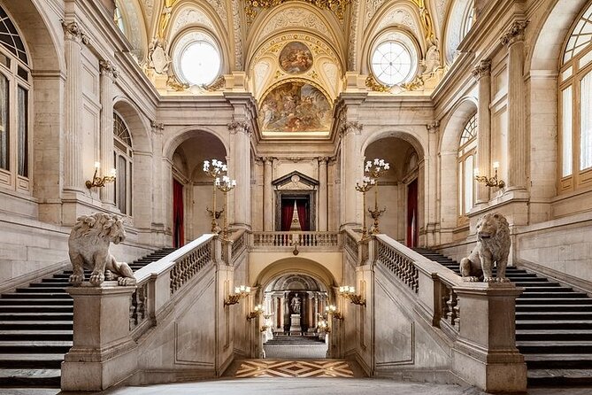 Prado Museum and Madrid Royal Palace Morning Guided Tour - Accessibility Information