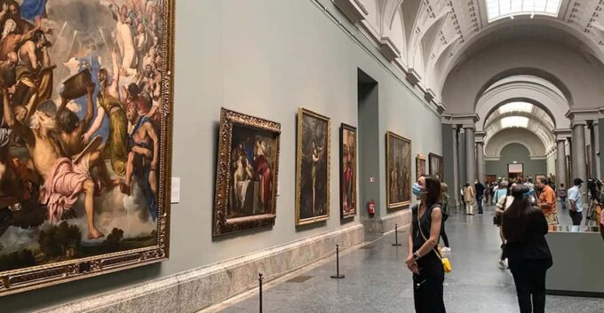 Prado Museum Highlights: Goya, Velázquez & Tapas Tasting - Exploring Madrids Vibrant Center