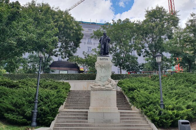 Prado Museum Small Group Tour - Meeting and Pickup