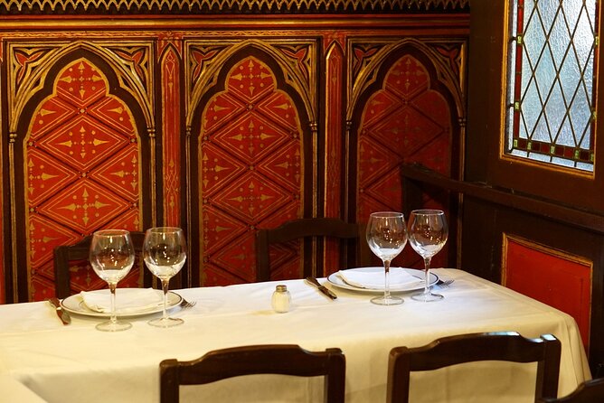 Prado Museum Tour & Lunch at the Oldest Restaurant in the World - Highlights of the Prado Museum