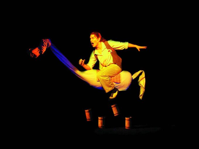 Prague: 1.5-Hour Black Light Theater Srnec Performance - Unique Theatrical Experience