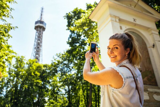 Prague: 1.5-Hour Private Kick-Start Tour With a Local - City Orientation and Navigation