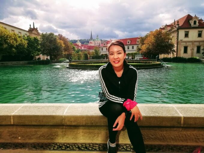 Prague 1-Hour Sight Running Tour - Booking Information