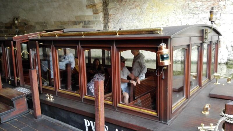 Prague: 2.5-Hour Walking Tour W/ 45 Minute Boat Ride - Tour Duration and Price