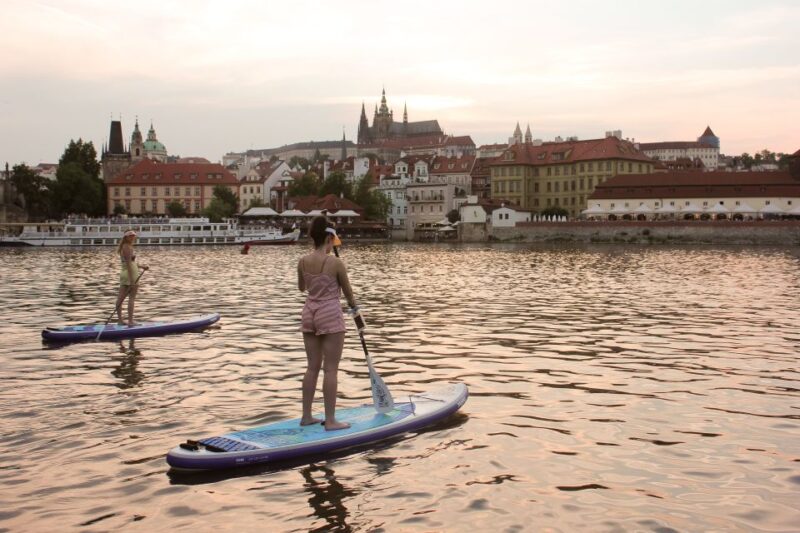 Prague: 2-Hour Paddle Boarding in the City Centre - Tour Highlights