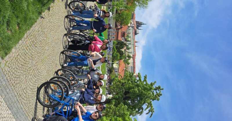 Prague: 2 Hours Guided City Bike Tour - Tour Highlights