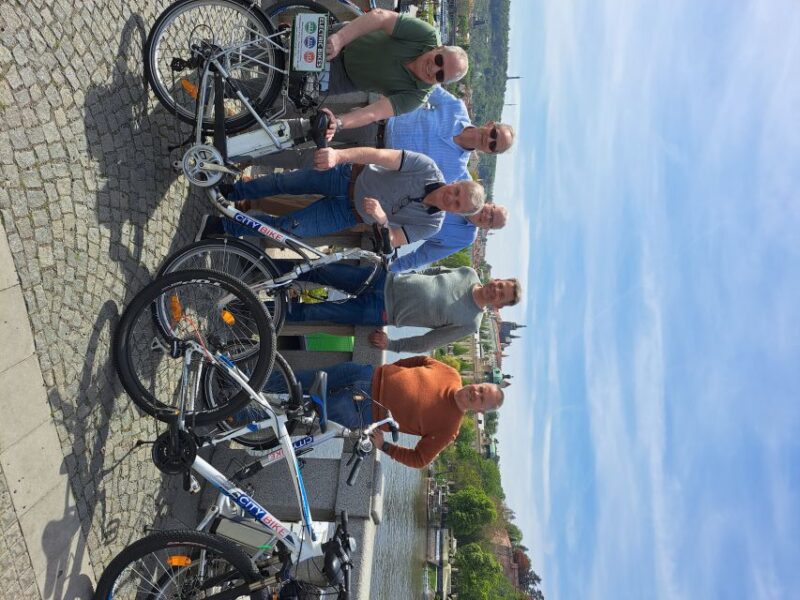 Prague: 2 Hours Guided City Bike Tour - Savor Czech Beer