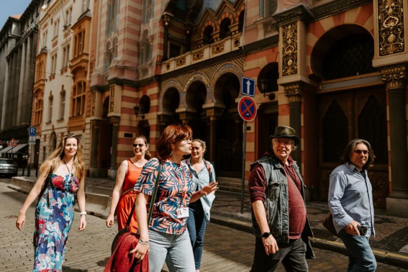 Prague: 3h Private Jewish Quarter Walking Tour, Coffee Incl. - Visitor Information