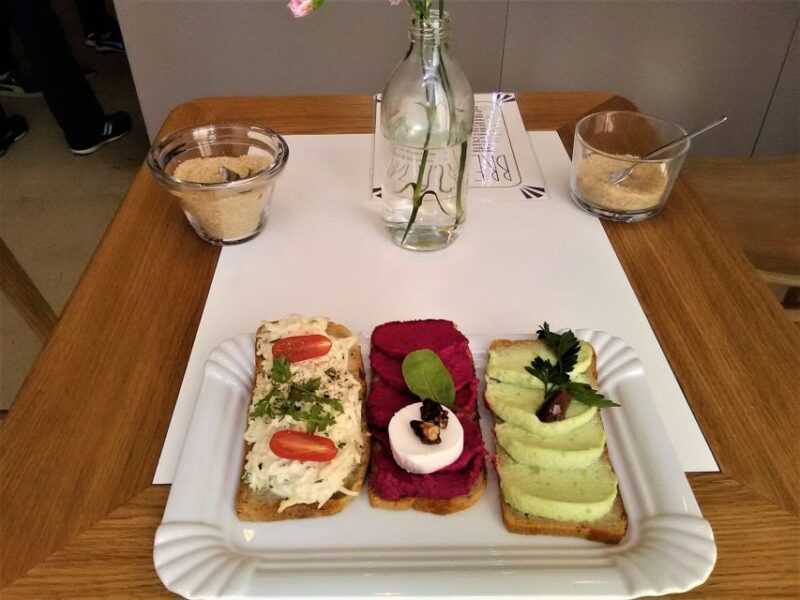 Prague: 4-Hour Vegetarian Food & History Tour - Inclusions and Restrictions