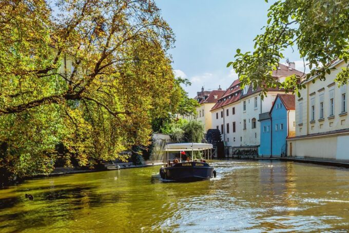 Prague: 45-Minute Sightseeing Cruise to Devils Channel - Booking and Availability