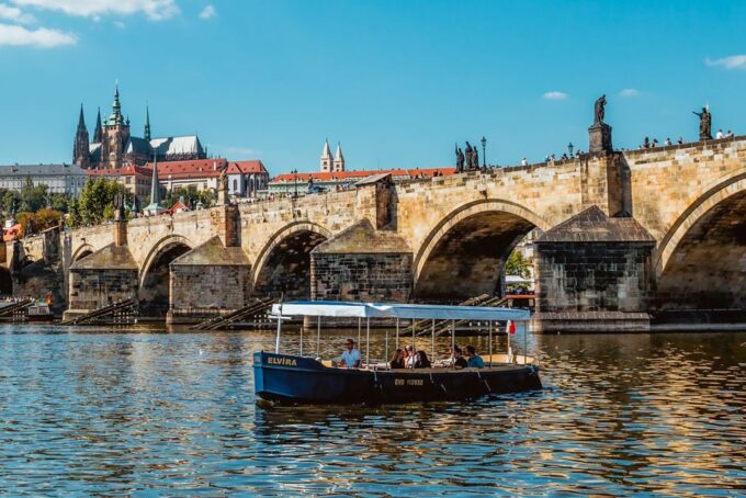 Prague: 45-Minute Sightseeing Cruise to Devils Channel - Frequently Asked Questions