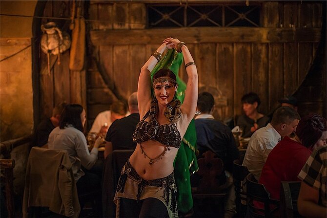 Prague 5 Courses Medieval Dinner and Live Performances - Unlimited Drinks and Beverages