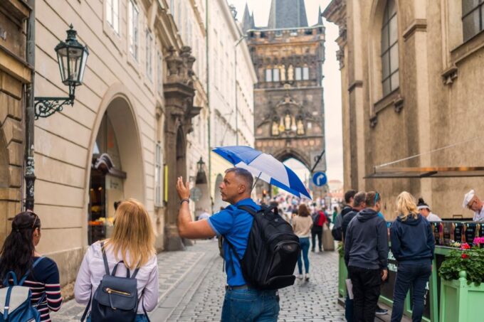 Prague: 6-Hour Tour With River Boat Cruise and Lunch - Tour Start Location