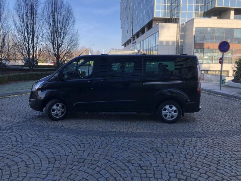 Prague Airport: Private Transfer to City Centre by Minivan - Capacity and Pricing