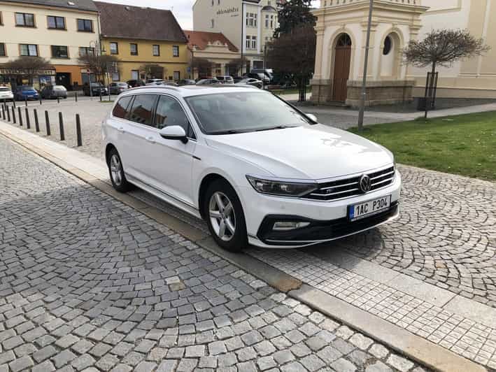 Prague Airport: Private Transfer to City Centre - Key Points