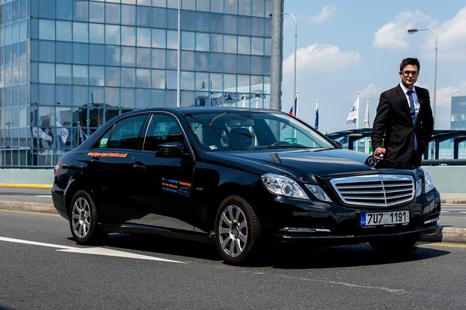 Prague Airport Shared Departure Transfer - Customer Feedback: Positive Reviews