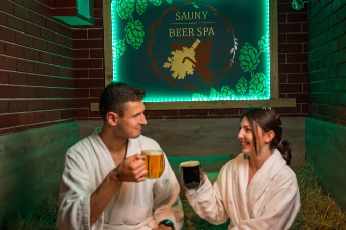 Prague: Beer Spa Experience With Unlimited Beer, and Sauna - Tips for Visitors