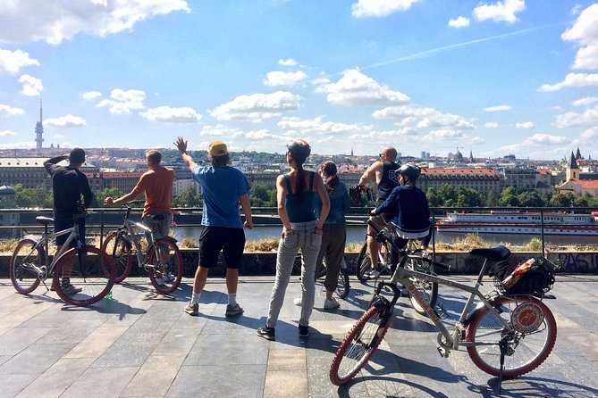 Prague Bike Tour - Stunning Viewpoints, Castle, City & Park - Prague Castle