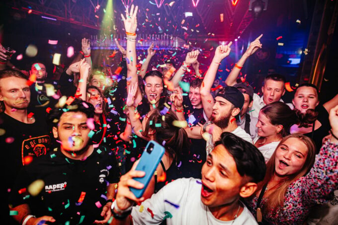 Prague: Boat Party With Unlimited Drinks & After Party Entry - Customer Feedback