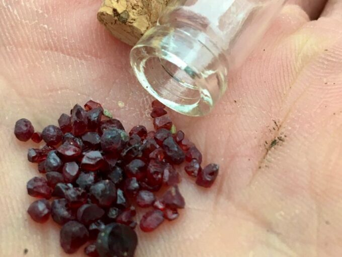 Prague: Bohemian Uplands Garnet Panning&Animal Farm 4WD Tour - Historical and Cultural Insights