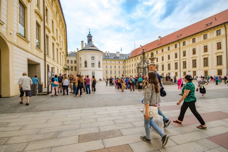Prague Castle 2.5-Hour Tour Including Admission Ticket - Participant Information