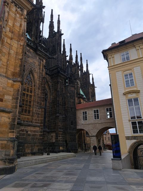 Prague Castle and Interiors, With Entrance - Key Points