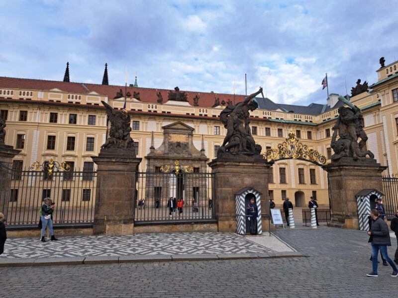 Prague Castle and Interiors, With Entrance - Additional Information