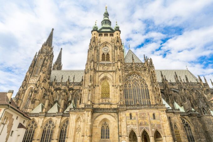 Prague: Castle Tour With Local Guide and Entry Ticket - Additional Tour Options